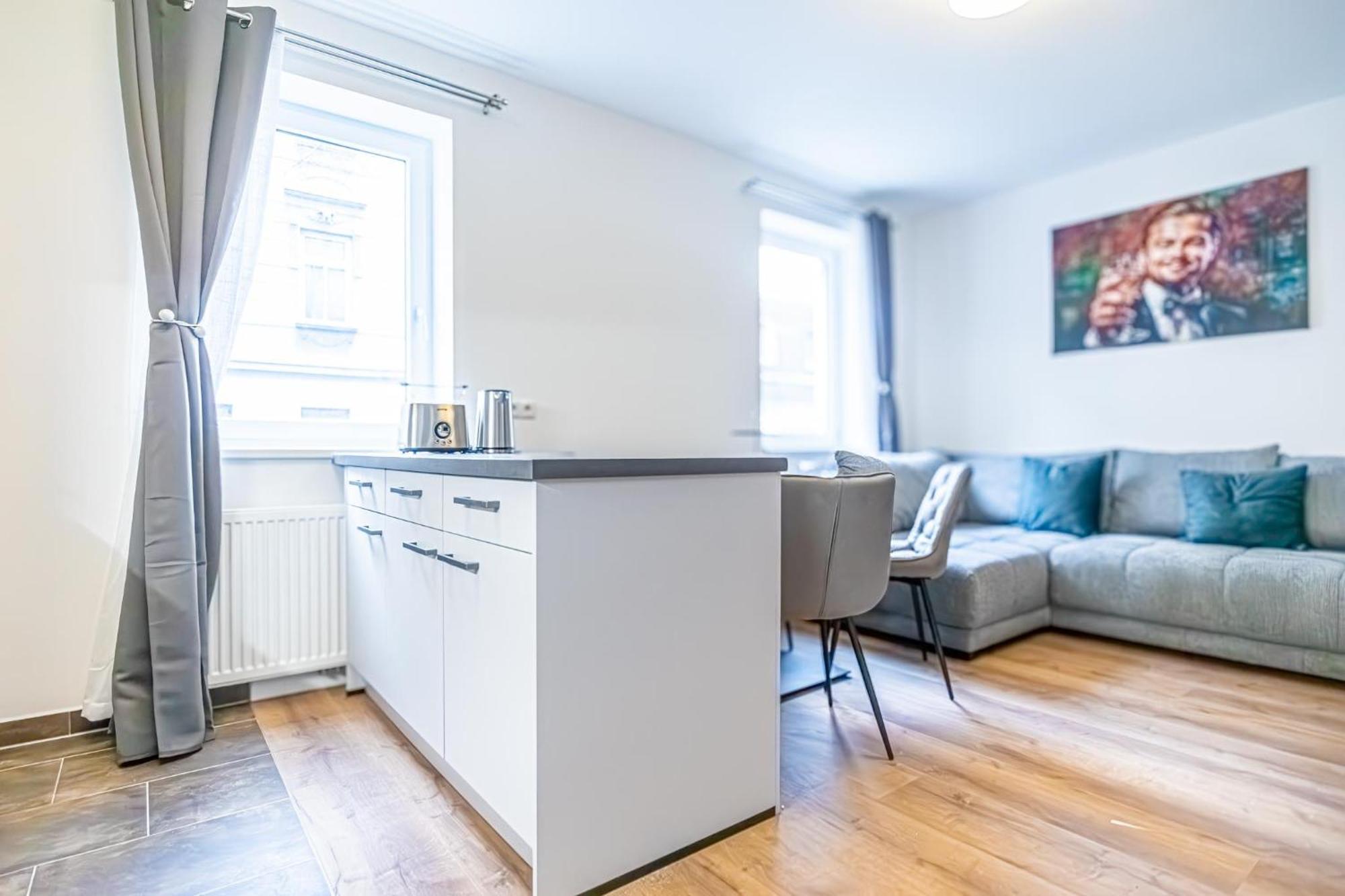 Charming 1Br And 1Lr Apt Modern Design Donaustadt 비엔나 외부 사진